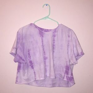Cropped tye dye purple top very fitting